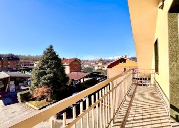Three-room apartment Via Rivoli, Rosta - photo 1