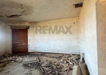 Stanza vuota - Villa contrada barone snc, Monreale - photo 15