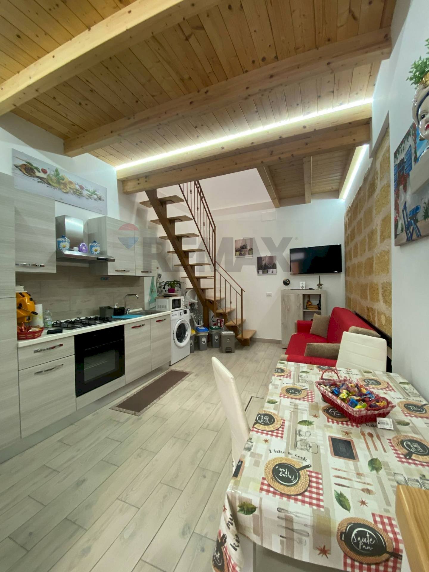 Cucina - Casa indipendente Via Crocifisso
 
22, Partinico - foto 2