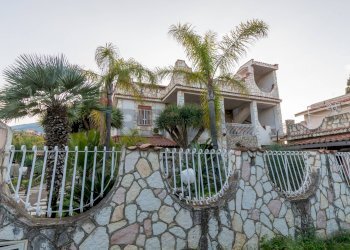 Casa all\'aperto - Villa via Delle Mimose
 
snc, Carini - foto 51