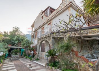 Casa all\'aperto - Villa via Delle Mimose
 
snc, Carini - foto 56