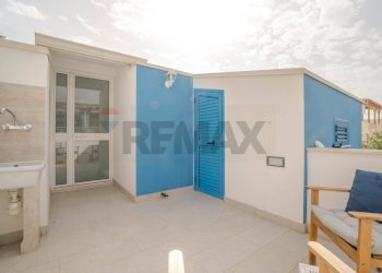 Terrazza - Quadrilocale via LA SPEZIA
 
6, Ragusa - foto 6