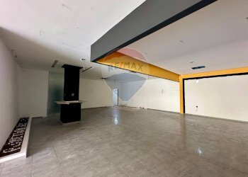 Stanza vuota - Locale Commerciale Via Pietro Nenni
 
80, Ragusa - foto 11