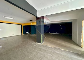 Parcheggio - Locale Commerciale Via Pietro Nenni
 
80, Ragusa - foto 12