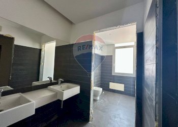 Bagno - Locale Commerciale Via Pietro Nenni
 
80, Ragusa - foto 21