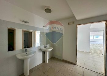 Bagno - Locale Commerciale Via Pietro Nenni
 
80, Ragusa - foto 30