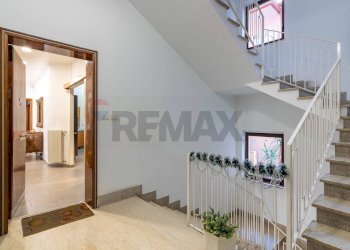 Scale - Appartamento via Della Quercia
 
10, Ragusa - foto 27