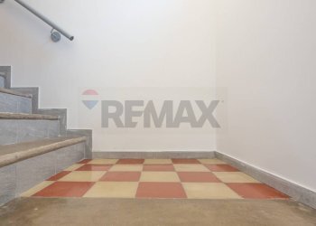 Scale - Casa semi indipendente Via Educandato
 
39, Villamagna - foto 14