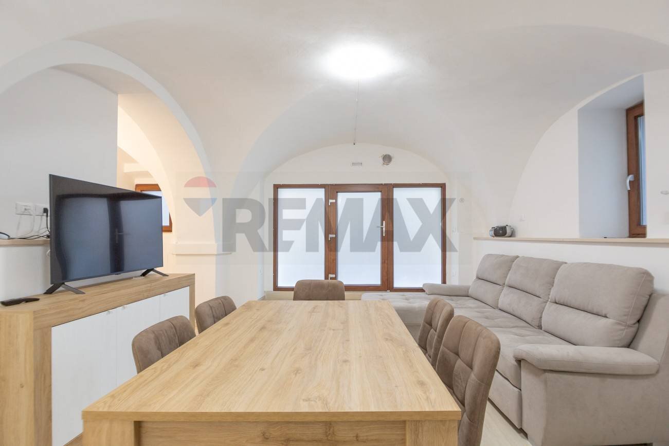 Sala da pranzo - Three-room apartment Via Educandato
 
39, Villamagna - photo 3