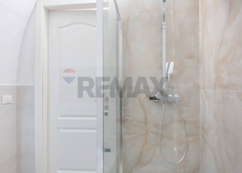 Bagno - Trilocale Via Educandato
 
39, Villamagna - foto 11