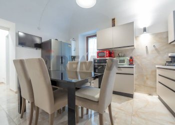 Sala da pranzo - Trilocale Via Educandato
 
39, Villamagna - foto 4