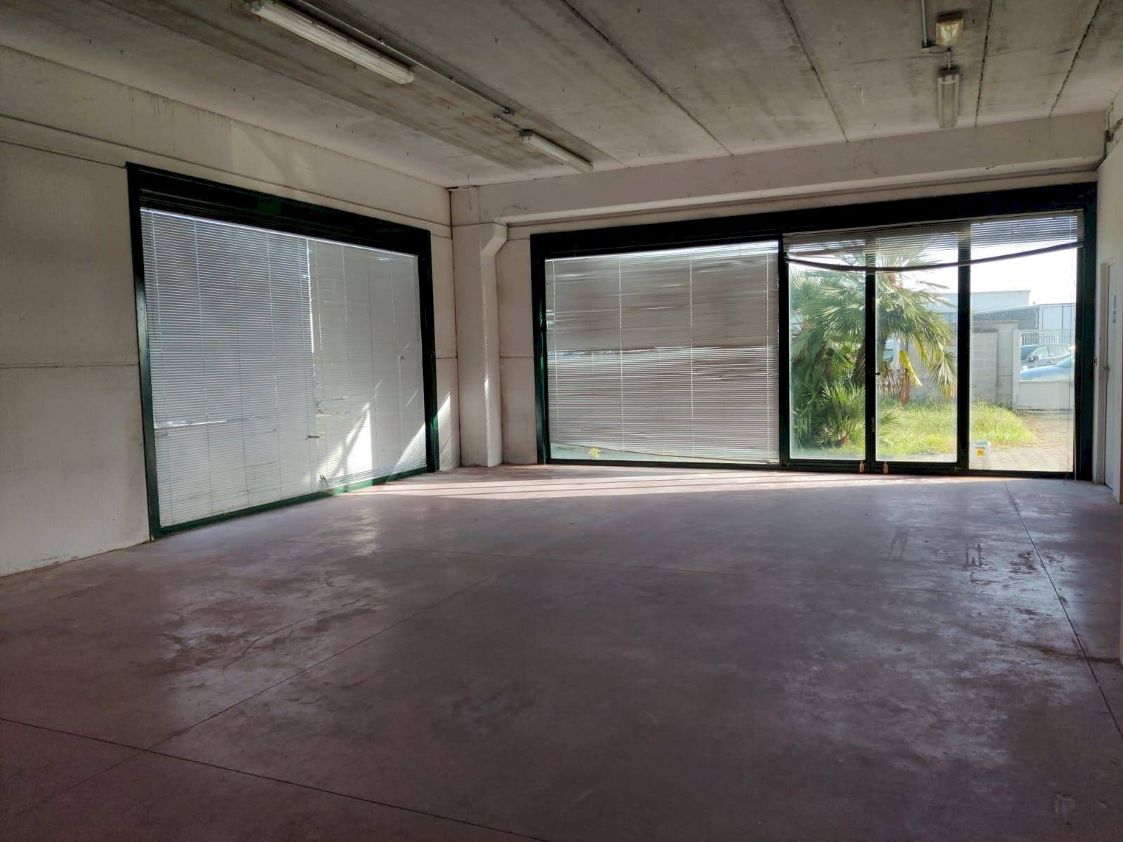 Foto 3 - Magazzino Viale Europa, Cascina - foto 3