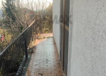 Balcone - Casa semi indipendente Via La Costa
 
16, Arce - foto 35