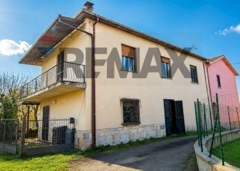 Casa all\'aperto - Semi-detached house Via La Costa
 
16, Arce - photo 1