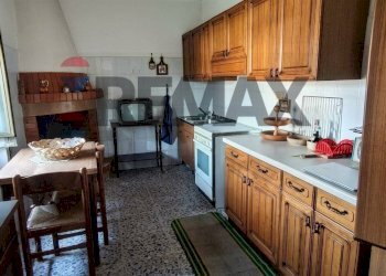 Cucina - Semi-detached house Via La Costa
 
16, Arce - photo 8