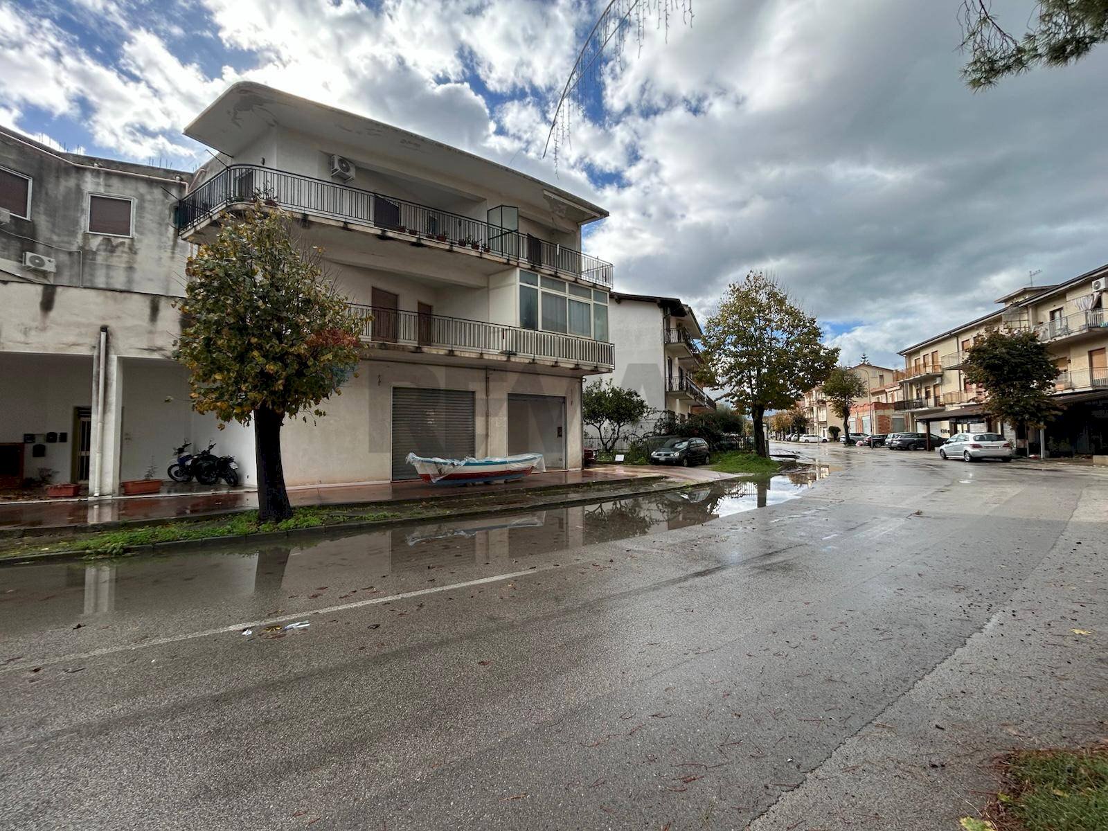 Casa all\'aperto - Magazzino Via Fragale
 
snc, Torrenova - foto 1