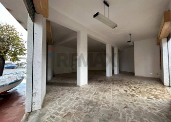 Stanza vuota - Magazzino Via Fragale
 
snc, Torrenova - foto 7