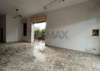 Stanza vuota - Magazzino Via Fragale
 
snc, Torrenova - foto 21