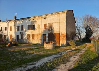 Foto 1 - Casa semi indipendente San Possidonio - foto 1