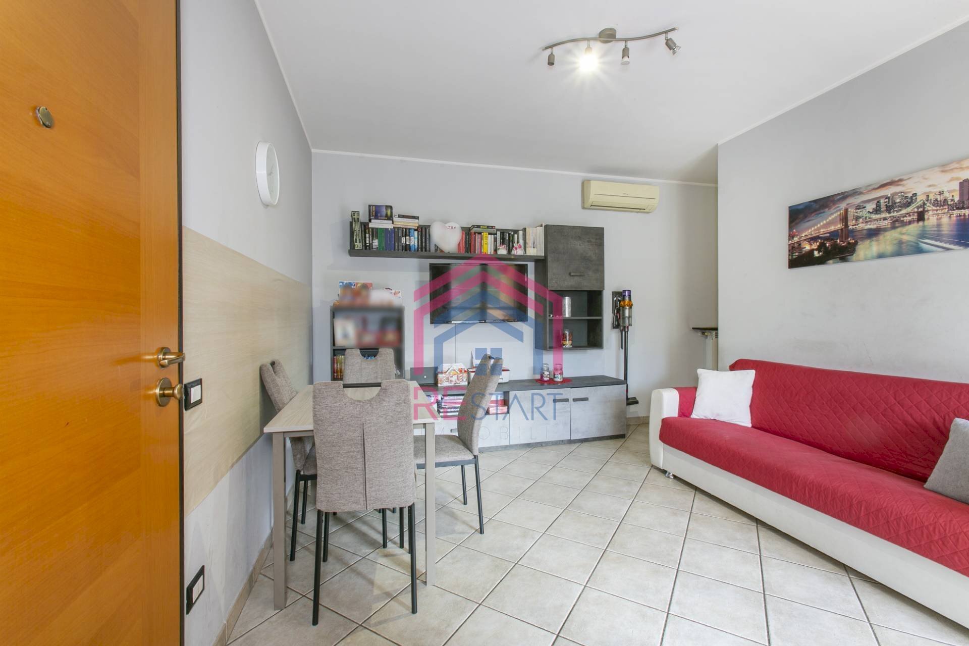 Foto 3 - Trilocale VIALE DELLE ARTI
 
13, Pomezia - foto 3