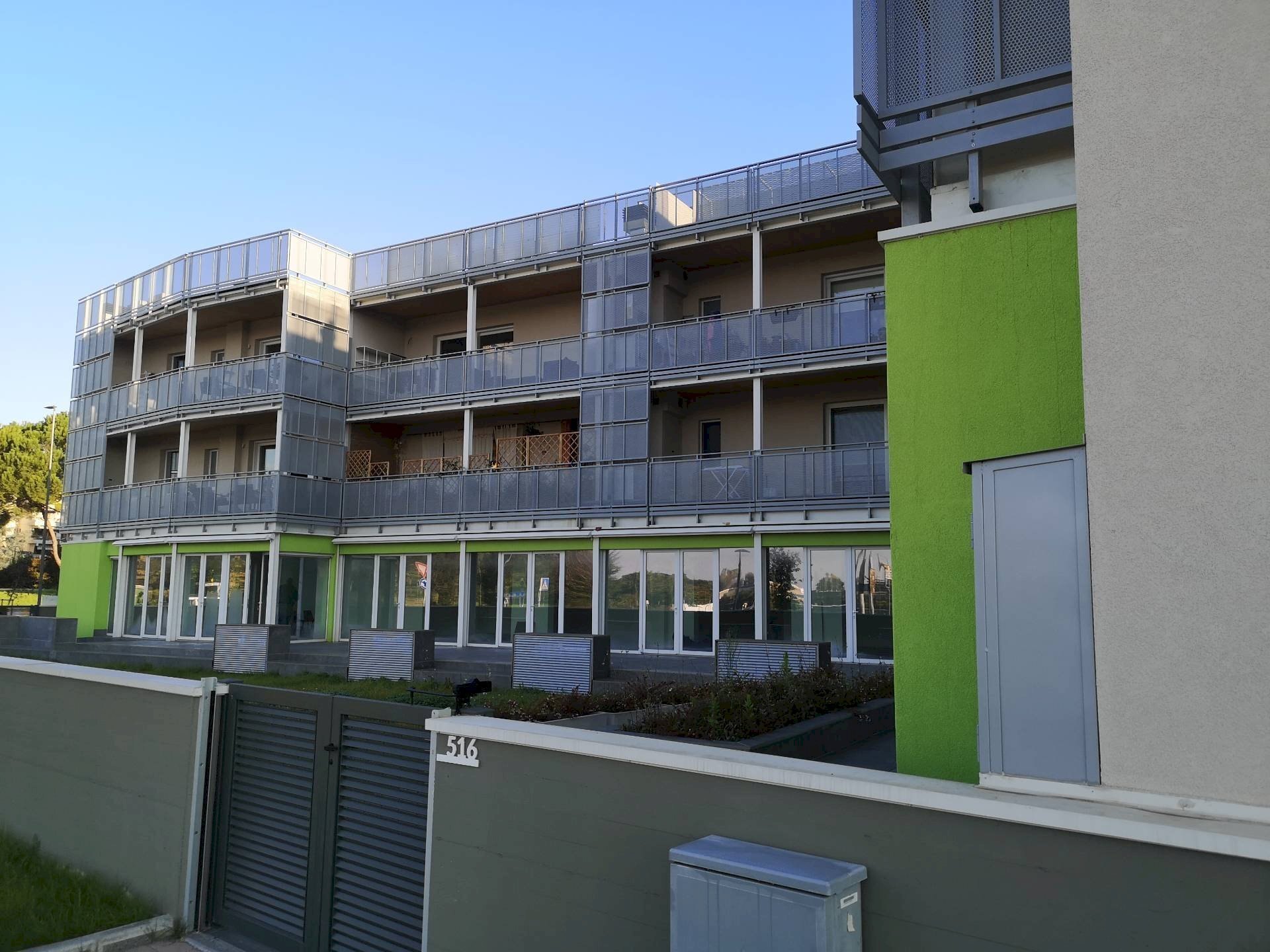 Foto 1 - Locale Commerciale Viale Ariosto, Sesto Fiorentino - foto 1