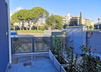 Foto 3 - Locale Commerciale Viale Ariosto, Sesto Fiorentino - foto 3