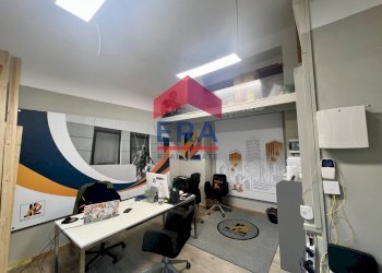 Foto 1 - Commercial Premises Via Marziale
7, Roma - photo 1