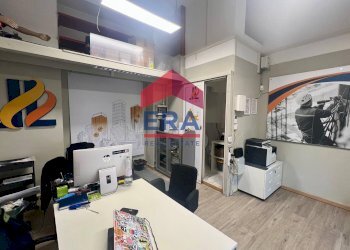 Foto 2 - Commercial Premises Via Marziale
7, Roma - photo 2