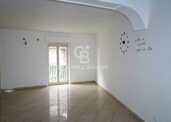 Foto 1 - Trilocale Via Delle Olimpiadi
 
14, Aci Catena - foto 1