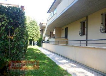 Foto 2 - Trilocale Via Volturno
 
21, Cervia - foto 2