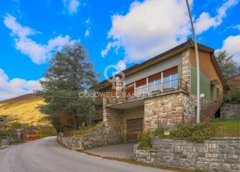 Foto 1 - Villa Via Martiri della resistenza, Cantiano - foto 1