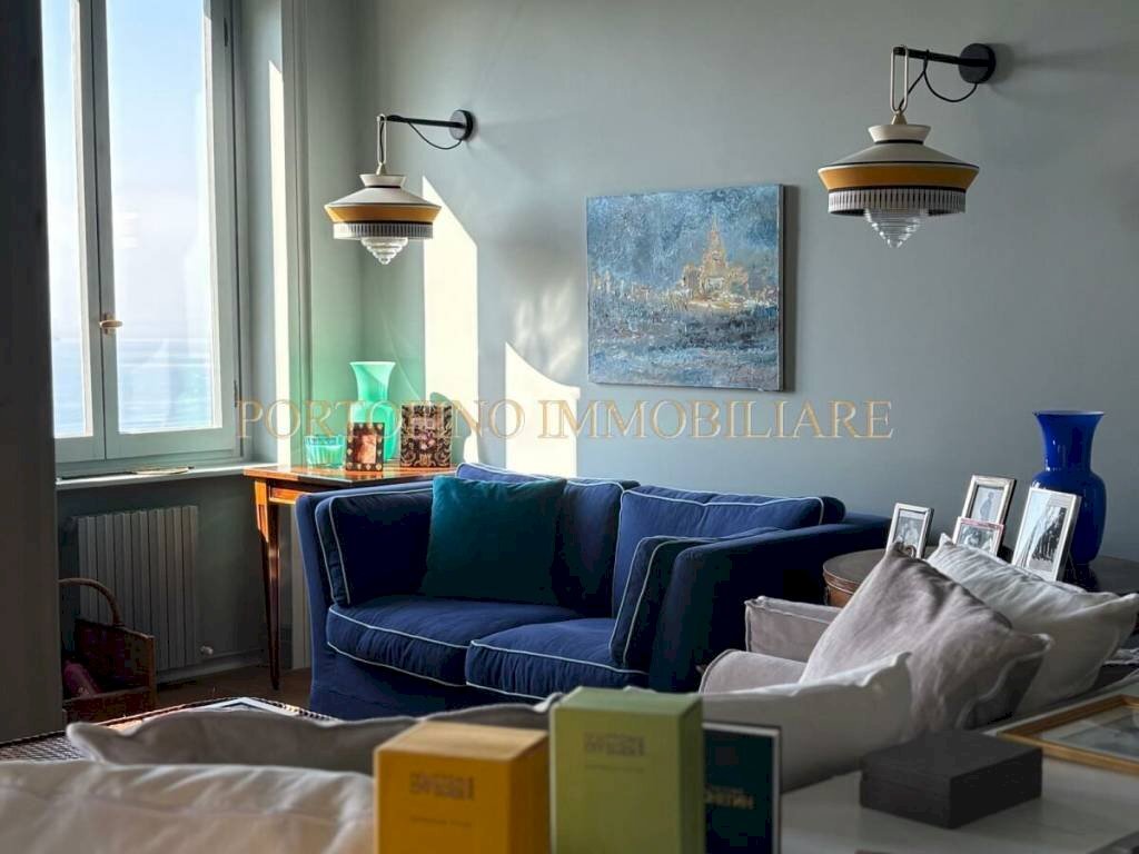 Salone - Appartamento via Jacopo Ruffini, Camogli - foto 2