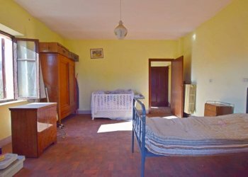 Camera da letto - Independent house strada di Pascomonti, 24, Mondovì - photo 27