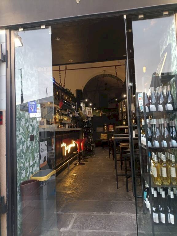 Interno non residenziale - Bar Tavola Calda - Fredda Savona (zona Centro storico) - foto 1