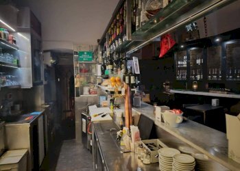 Interno non residenziale - Bar Tavola Calda - Fredda Savona (zona Centro storico) - foto 2