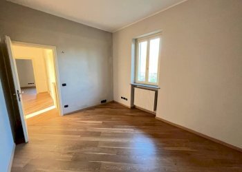 Camera da letto - Appartamento via Ambuschetti, 9, Chieri - foto 24