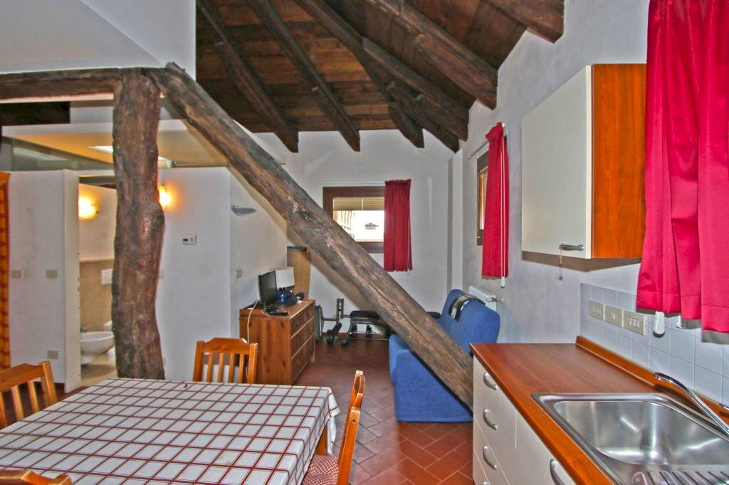 Cucina - Attic via Drapperie, Bologna (neighborhood Centro Storico) - photo 3