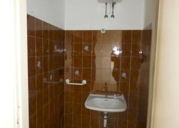 Bagno - Shop via Cuneo, Alba - photo 7