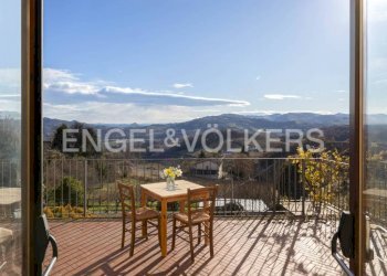 Terrazzo - Rustic piazza Fontana, Sessame - photo 2