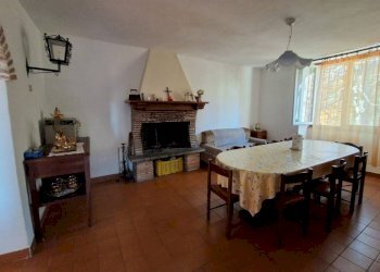 Salone - Casa indipendente strada Leontina Collina, San Leo - foto 3