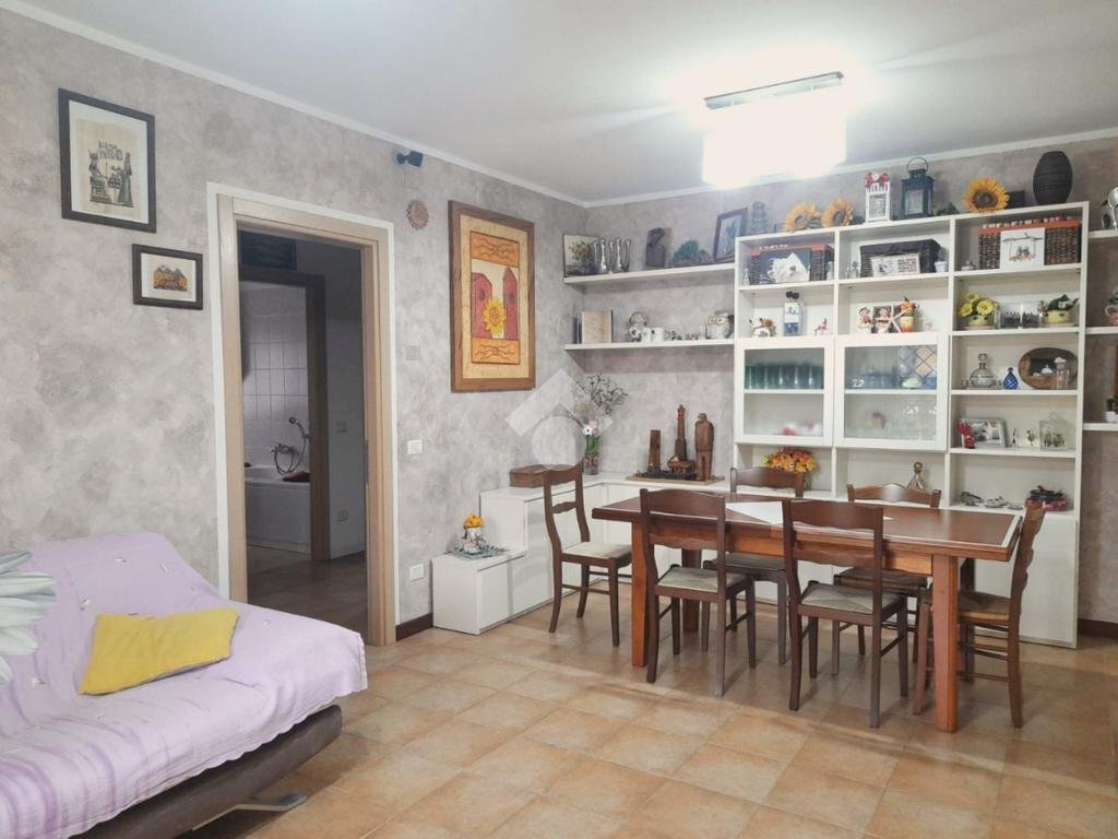 Four-room apartment Via San Donato, Granarolo dell'Emilia - photo 3