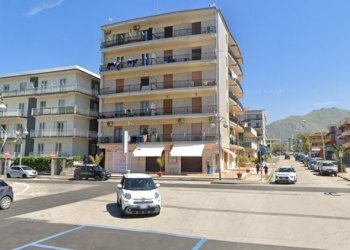 Commercial Premises Mondragone - photo 5