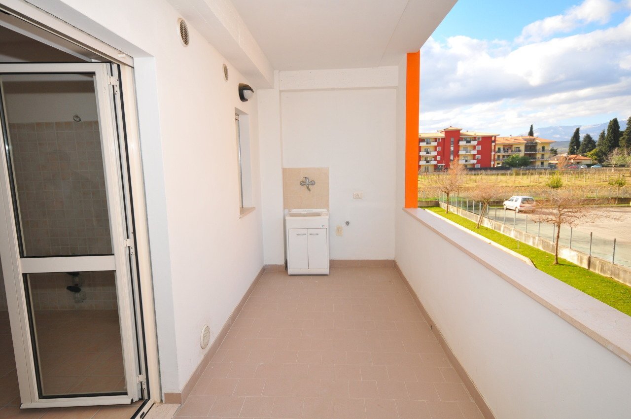 terrazza - Quadrilocale Via Rosa Luxemburg 8, Manoppello - foto 2