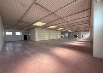 IMG_5191-.jpg - Locale Commerciale Cassola - foto 9