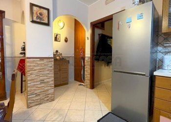 WhatsApp Image 2025-12-15 at 17.41.17 (2).jpeg - Quadrilocale Via de Maio Paolo, Marcianise - foto 12