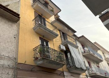 WhatsApp Image 2025-12-15 at 17.41.18 (1).jpeg - Quadrilocale Via de Maio Paolo, Marcianise - foto 15