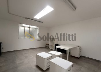 Ufficio.jpg - Shed via corridoni, Busto Garolfo - photo 9