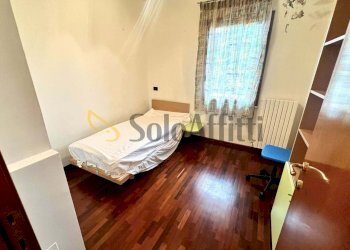 camera 2 - Quadrilocale Contrada Fonte del latte, Teramo - foto 10