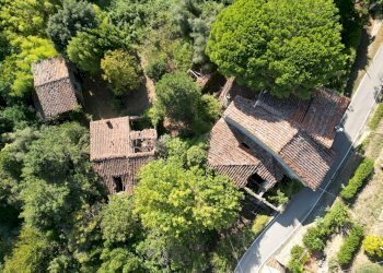 ANTICO BORGO COLLINARE DA RISTRUTTURARE - Casale via del Colle 355/E, Lucca - foto 7