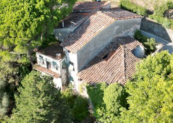 ANTICO BORGO COLLINARE DA RISTRUTTURARE - Casale via del Colle 355/E, Lucca - foto 8